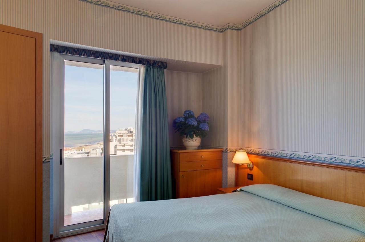 Hotel Palace Senigallia Esterno foto
