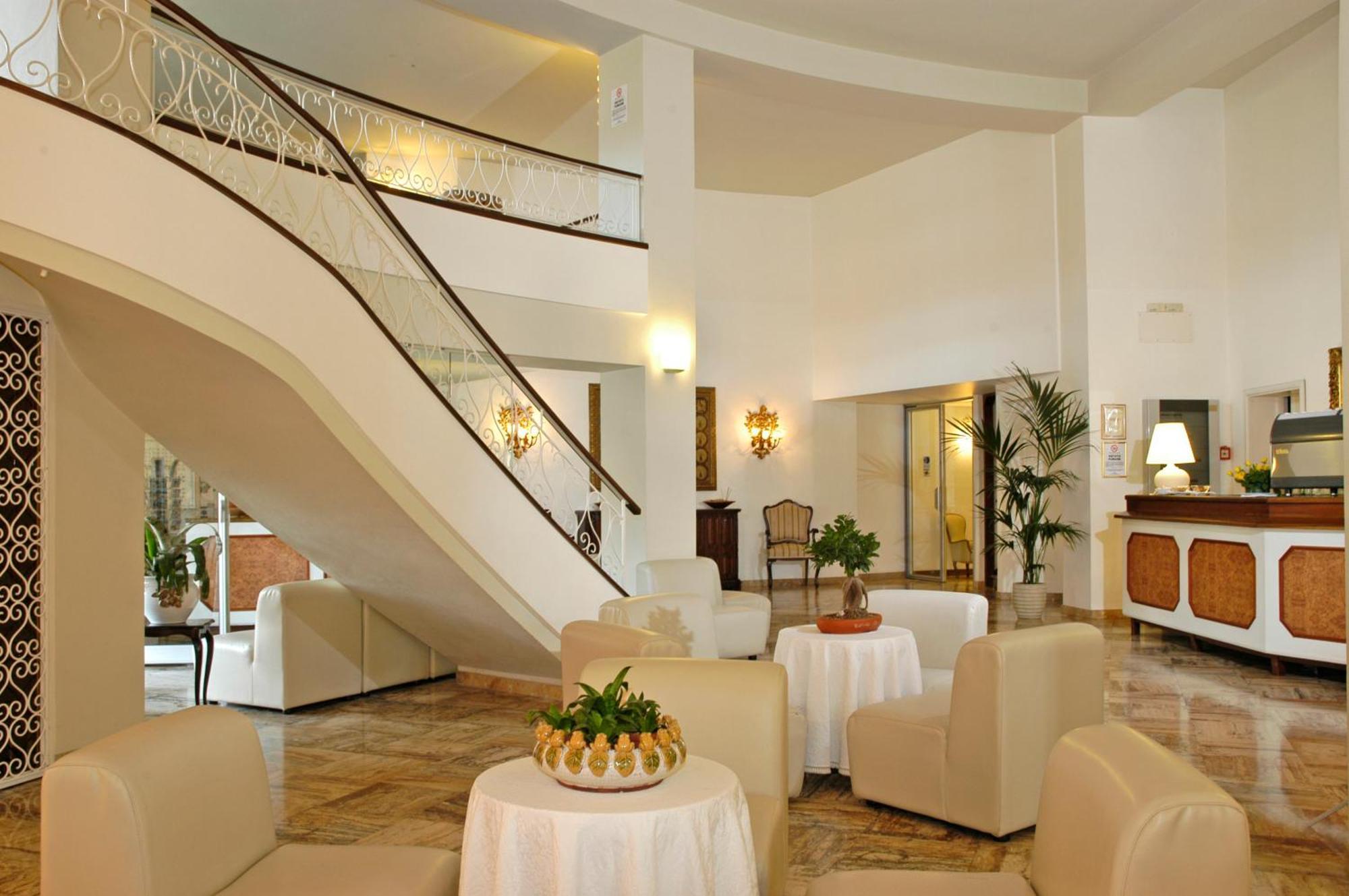 Hotel Palace Senigallia Esterno foto