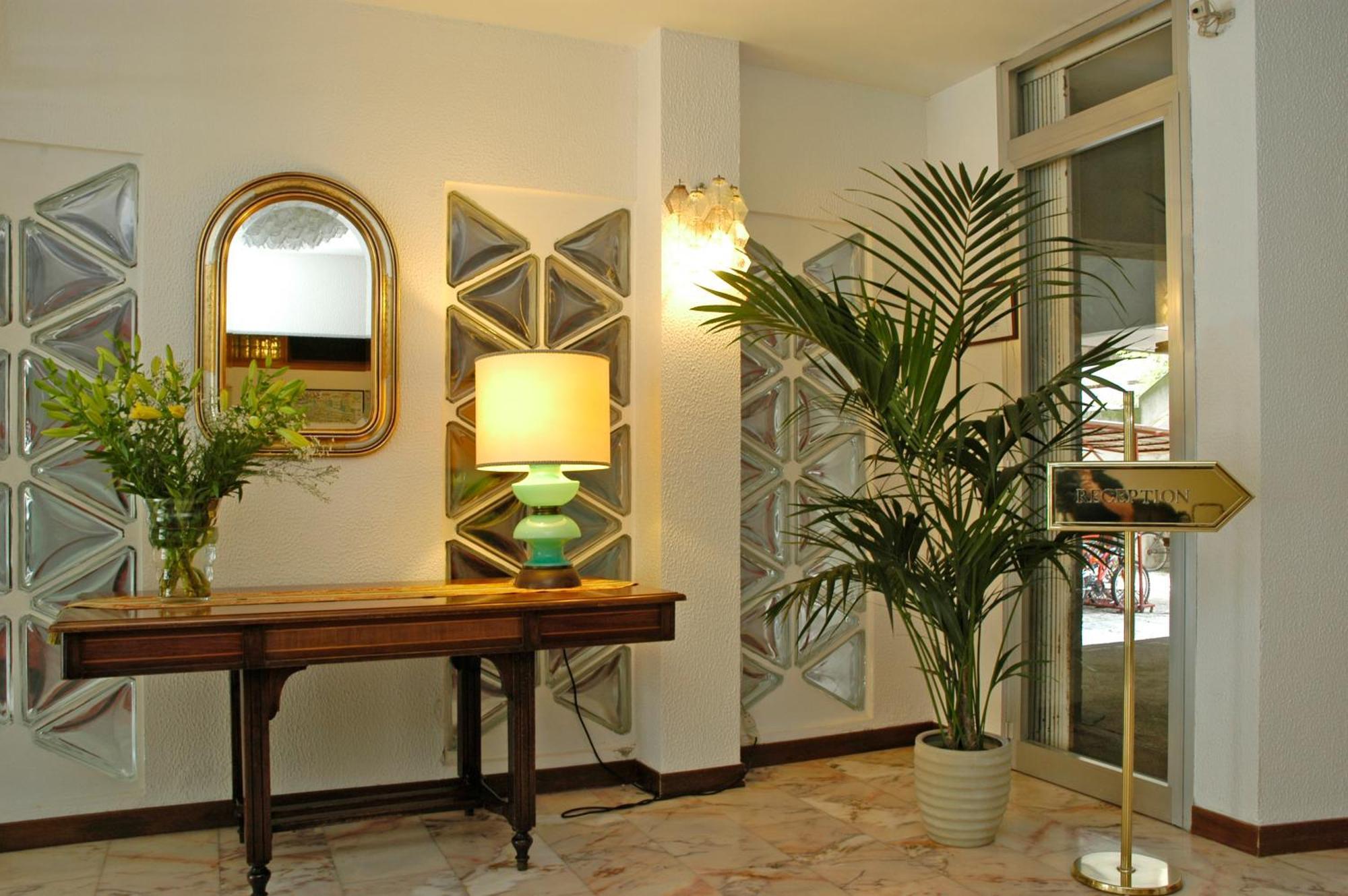 Hotel Palace Senigallia Esterno foto