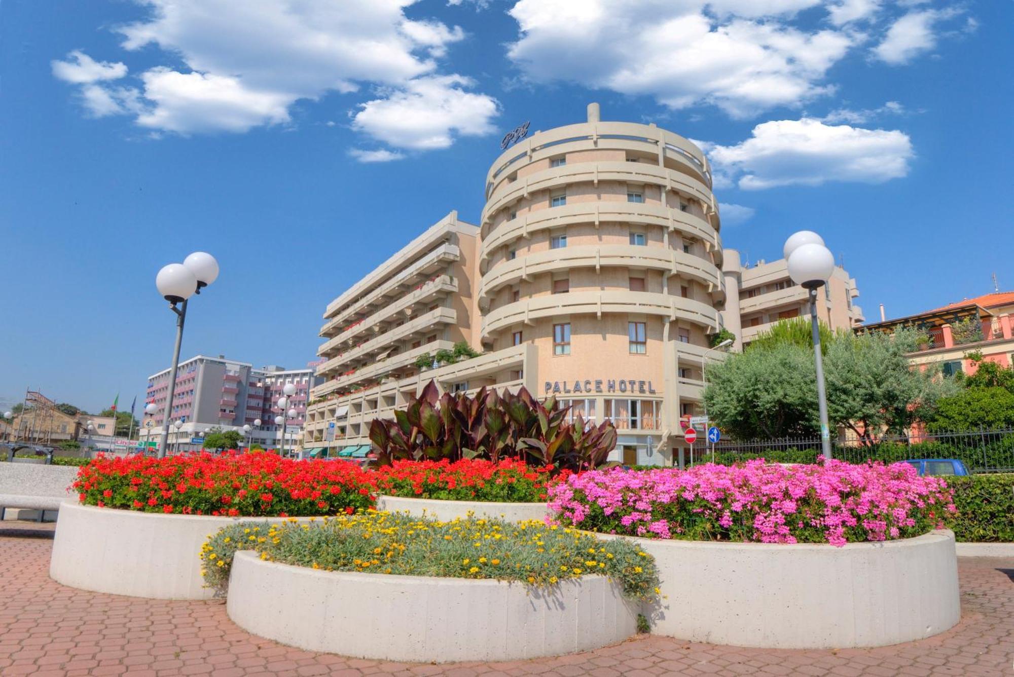 Hotel Palace Senigallia Esterno foto