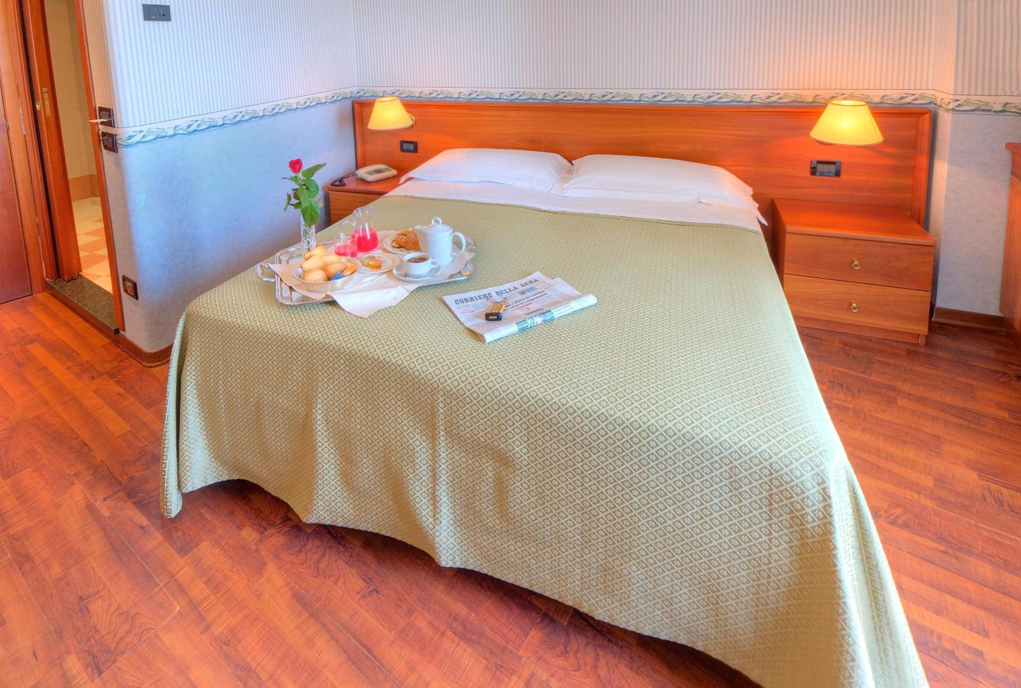 Hotel Palace Senigallia Esterno foto