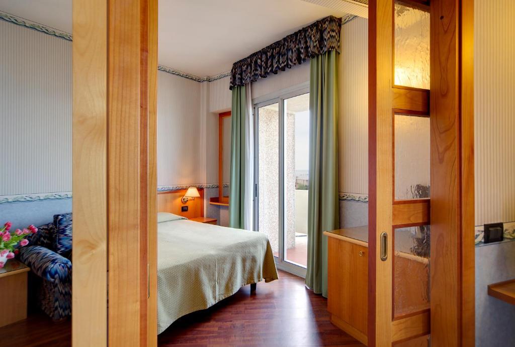 Hotel Palace Senigallia Esterno foto